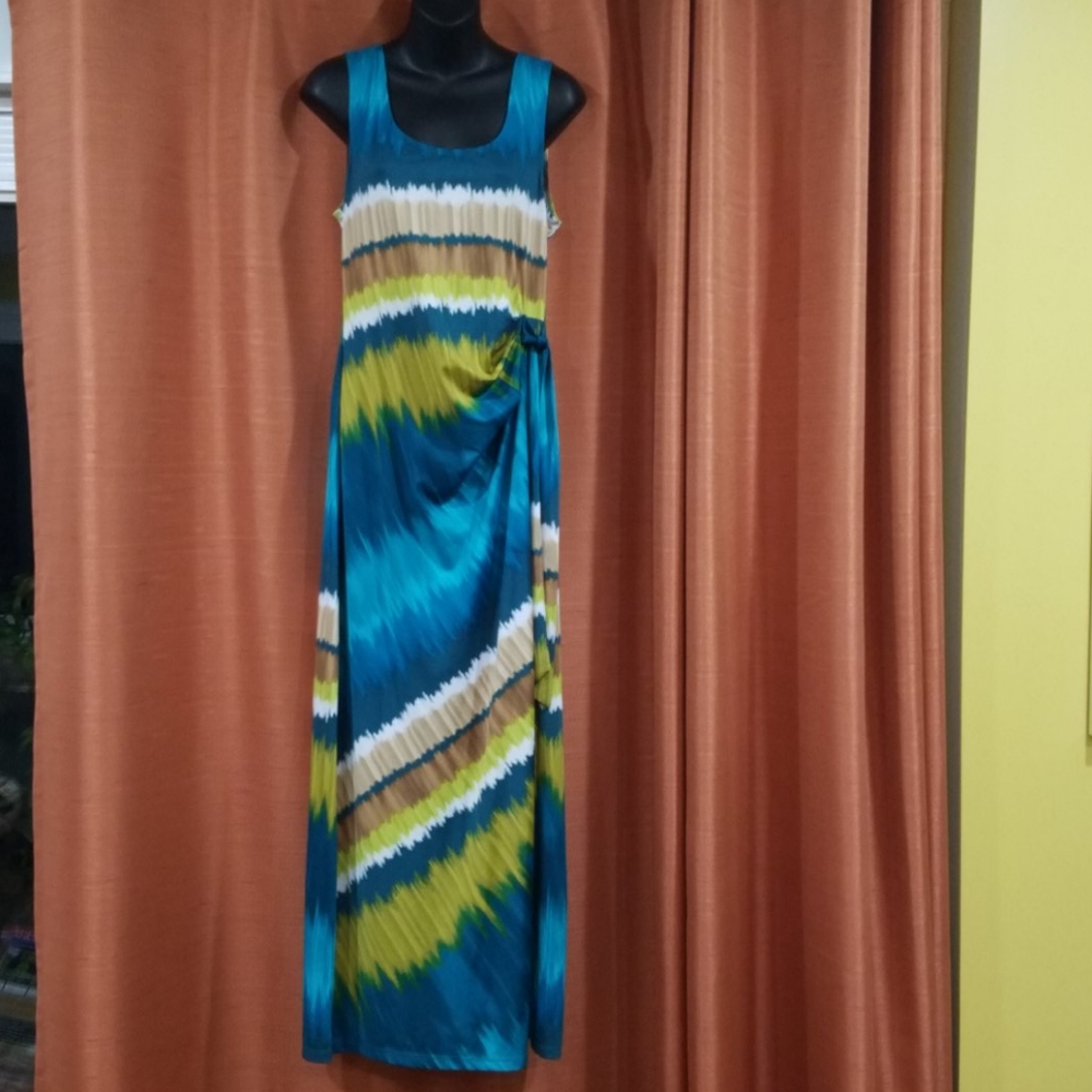 Shelby & Palmer size M dress